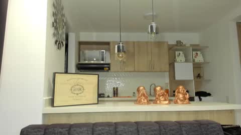 bradleymartin7 online show from 27, 2, 2025