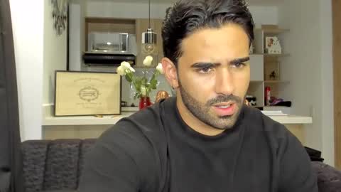 bradleymartin7 online show from 10, 3, 2025