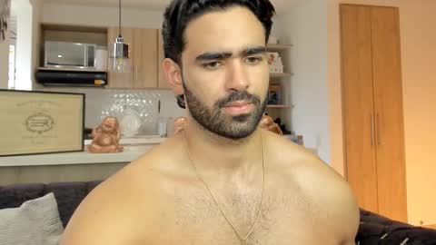 bradleymartin7 online show from 4, 10, 2025