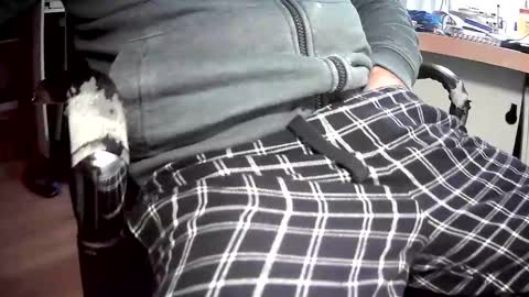 Snapshot of bram27370 chatting on 3, 2, 2025 bram27370 online show from 3, 2, 2025