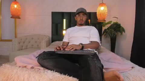 Brand  online show from 16, 11, 2025