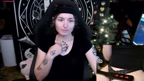 Snapshot of brandiwrld999 chatting on 31, 12, 2024 BrandiWRLD999 online show from 31, 12, 2024