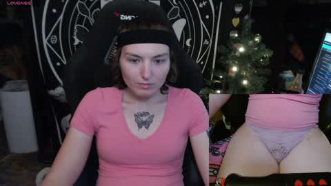 Snapshot of brandiwrld999 chatting on 19, 1, 2025 BrandiWRLD999 online show from 19, 1, 2025