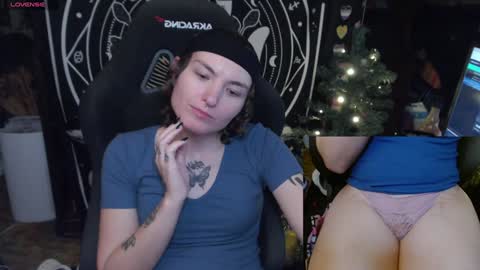 Snapshot of brandiwrld999 chatting on 19, 1, 2025 BrandiWRLD999 online show from 19, 1, 2025