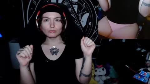 Snapshot of brandiwrld999 chatting on 23, 9, 2025 BrandiWRLD999 online show from 23, 9, 2025