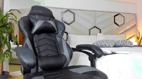 Brandon and Nath online show from 10, 12, 2024