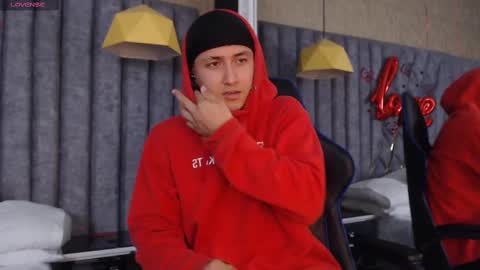 Snapshot of brandoncolee chatting on 19, 2, 2025 BrandonCole online show from 19, 2, 2025