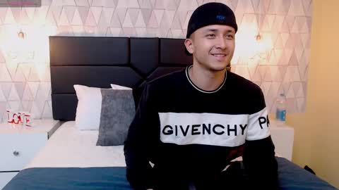 Snapshot of brandoncolee chatting on 26, 2, 2025 BrandonCole online show from 26, 2, 2025