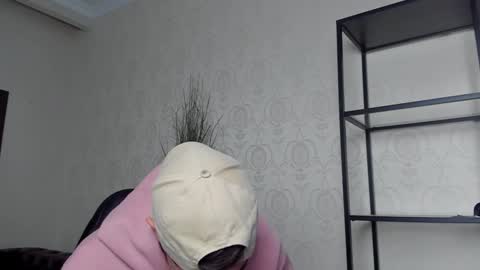 Snapshot of brandontatex chatting on 5, 12, 2024 BrandonTateX online show from 5, 12, 2024