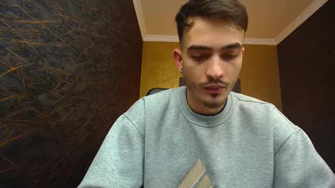 Snapshot of brandontatex chatting on 11, 1, 2025 BrandonTateX online show from 11, 1, 2025