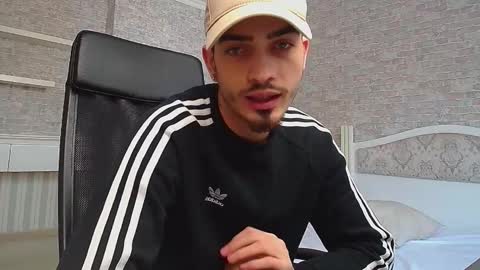 Snapshot of brandontatex chatting on 22, 2, 2025 BrandonTateX online show from 22, 2, 2025