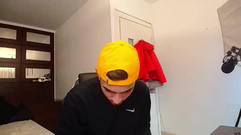 Snapshot of brandontatex chatting on 5, 11, 2025 BrandonTateX online show from 5, 11, 2025