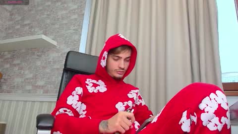 Snapshot of brandontatex chatting on 27, 11, 2025 BrandonTateX online show from 27, 11, 2025