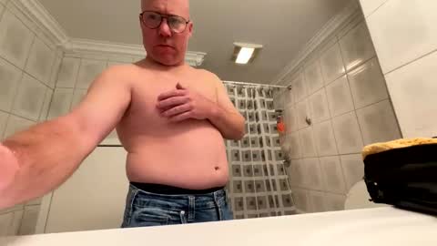 Snapshot of brandx420 chatting on 19, 4, 2026 Brandx420 online show from 19, 4, 2026
