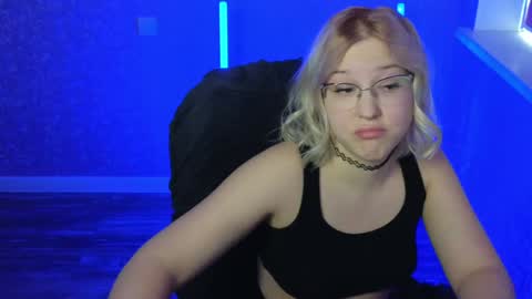 Snapshot of brandy__stars chatting on 16, 1, 2025 Belle online show from 16, 1, 2025