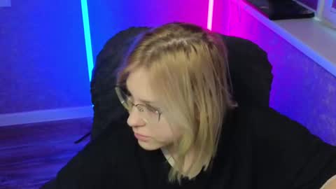 Snapshot of brandy__stars chatting on 23, 2, 2025 Belle online show from 23, 2, 2025