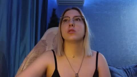 Snapshot of brandy__stars chatting on 10, 1, 2026 Belle online show from 10, 1, 2026