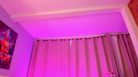   online show from 13, 12, 2025