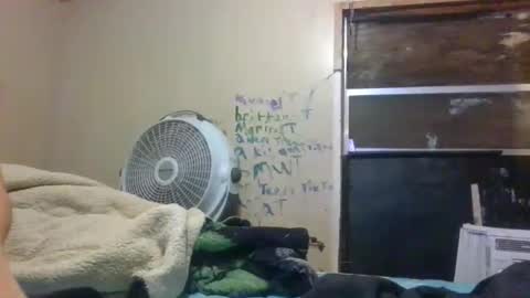 Snapshot of bratbrat23 chatting on 30, 11, 2025 Bay online show from 30, 11, 2025