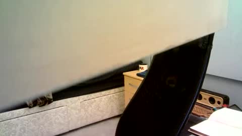 Bratdownunder online show from 8, 11, 2025