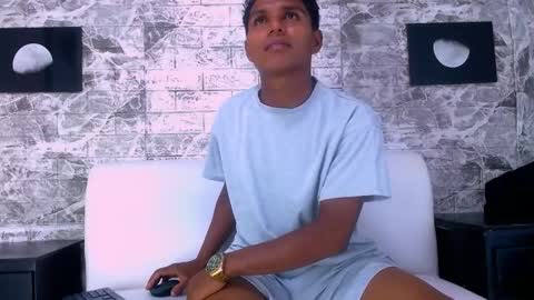 Snapshot of bratt_wolft_ chatting on 19, 12, 2025 bratt_wolft_ online show from 19, 12, 2025