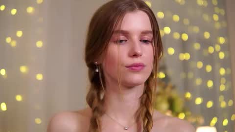 Snapshot of brave_journey chatting on 4, 3, 2025 Eli online show from 4, 3, 2025