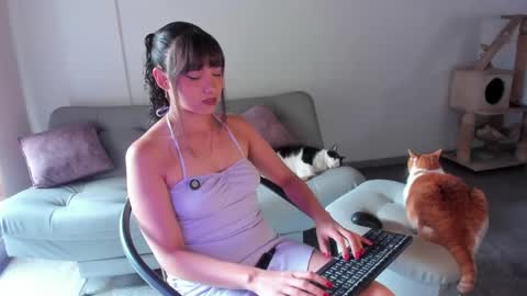 breakfastwithtiffanys online show from 12, 5, 2026