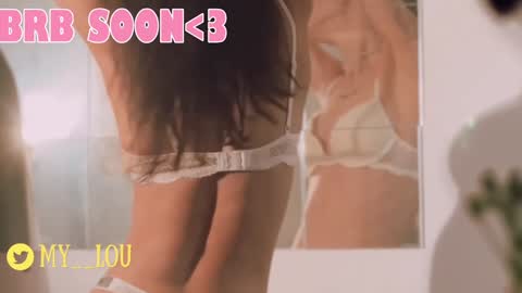 Snapshot of breeding_material chatting on 5, 2, 2025 Ashley Dolce and Lou online show from 5, 2, 2025