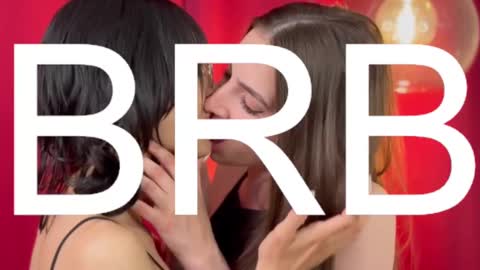 Snapshot of breeding_material chatting on 15, 2, 2025 Ashley Dolce and Lou online show from 15, 2, 2025