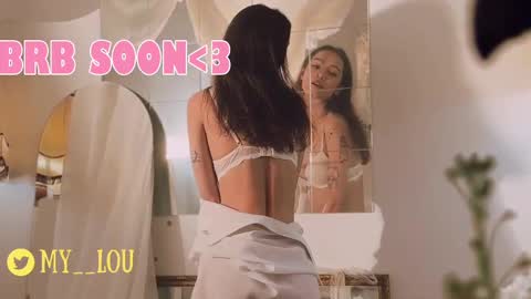 Snapshot of breeding_material chatting on 1, 3, 2025 Ashley Dolce and Lou online show from 1, 3, 2025