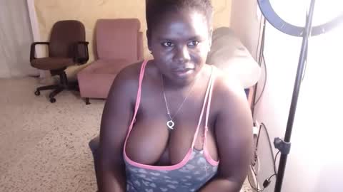 Snapshot of breestaarrs chatting on 10, 12, 2024 Valentina online show from 10, 12, 2024