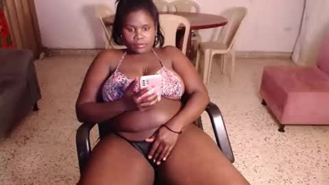 Snapshot of breestaarrs chatting on 12, 1, 2025 Valentina online show from 12, 1, 2025