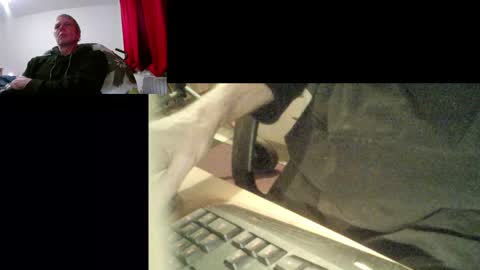 Snapshot of bremer64 chatting on 11, 12, 2024 bremer64 online show from 11, 12, 2024