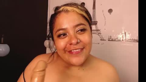 Snapshot of brenda_maz chatting on 22, 1, 2025 Brenda  online show from 22, 1, 2025