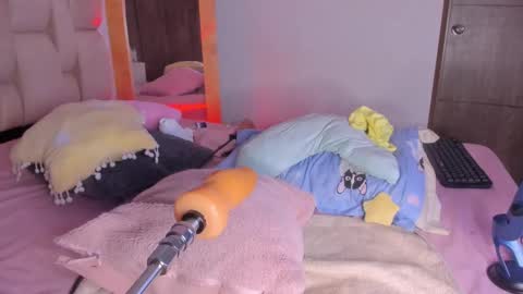 Snapshot of brenda_ruiz_ chatting on 22, 2, 2025 Branda online show from 22, 2, 2025