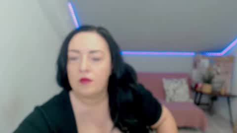 Brenda Skye online show from 23, 9, 2025