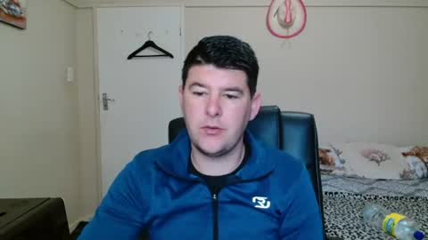 Snapshot of brendansexyboy098754 chatting on 13, 7, 2026 ask me lol online show from 13, 7, 2026