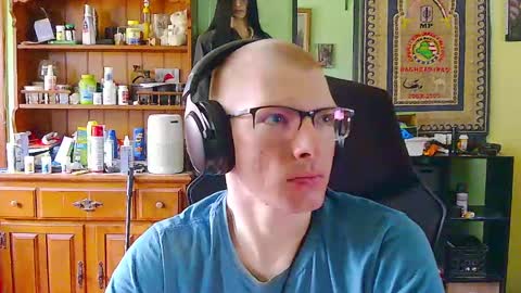 Snapshot of brenden02 chatting on 7, 3, 2025 Brenden online show from 7, 3, 2025