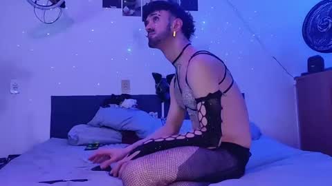 Vinny ContrastCD online show from 5, 7, 2026