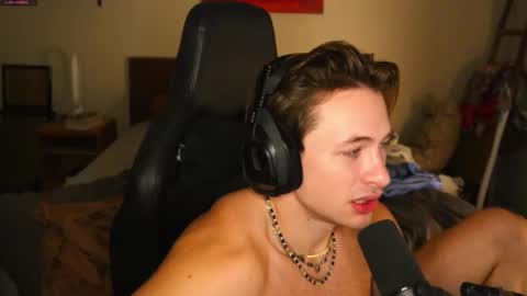 brentonverde online show from 26, 12, 2024