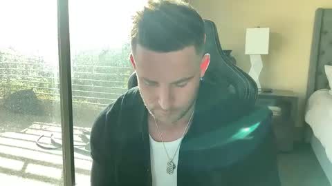 Snapshot of brettmycles chatting on 30, 12, 2024 Brett Mycles online show from 30, 12, 2024