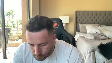 Snapshot of brettmycles chatting on 13, 9, 2025 Brett Mycles online show from 13, 9, 2025