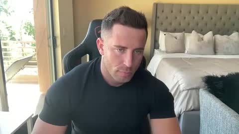 Snapshot of brettmycles chatting on 3, 10, 2025 Brett Mycles online show from 3, 10, 2025