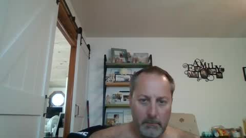 hey online show from 8, 10, 2025