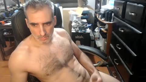 Snapshot of brfer chatting on 24, 2, 2025 Fer online show from 24, 2, 2025