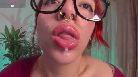 Snapshot of bri_von_dhara_ chatting on 24, 10, 2025 Bri online show from 24, 10, 2025