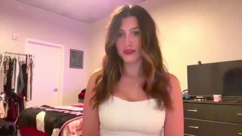 Brianna3 online show from 7, 7, 2026