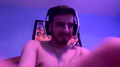 brian_bmw7 online show from 5, 1, 2025