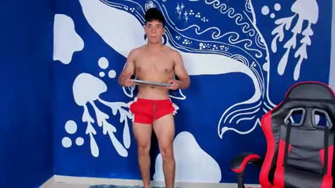 Snapshot of brian_muscle chatting on 9, 7, 2026 Brian Muscle online show from 9, 7, 2026