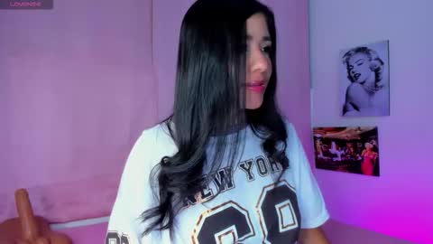 briana11_ online show from 18, 10, 2025